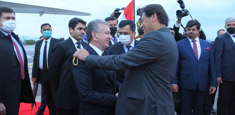 Uzbek President Shavkat Mirziyoyev guard of honour PM House Imran Khan