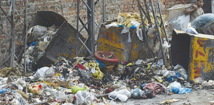 Govt to outsource waste disposal in Lahore