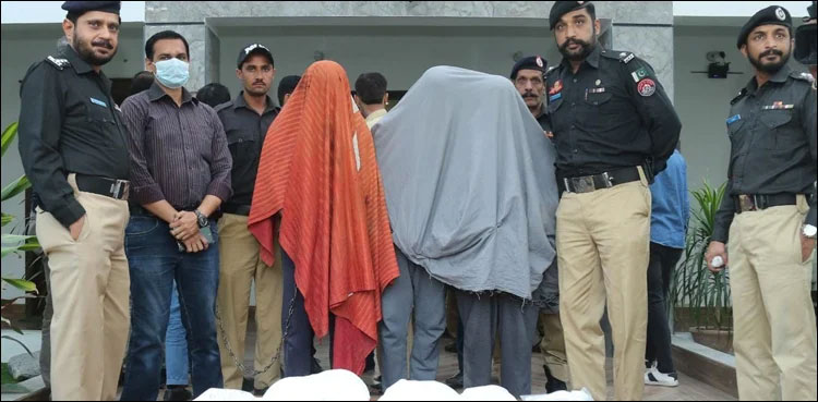 Karachi police, Dacoits, gold trader