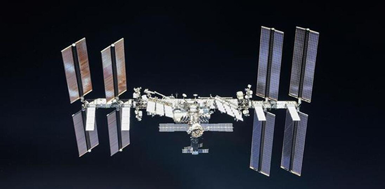 first private flight, ISS, Earth return