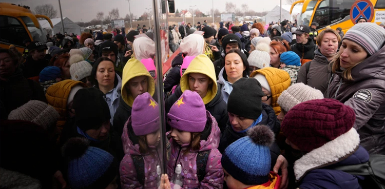 Ukraine war, displaced persons, Russian invasion, UNHCR, IOM