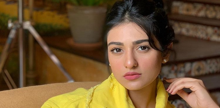 Sarah Khan reluctant to do films