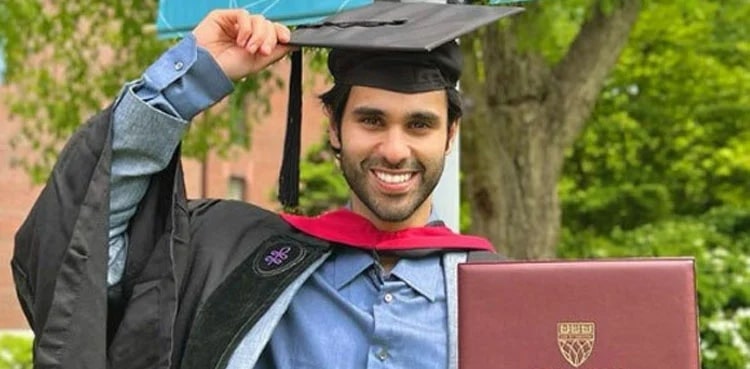 ameer gilani, graduates, harvard law school, mawra hocane