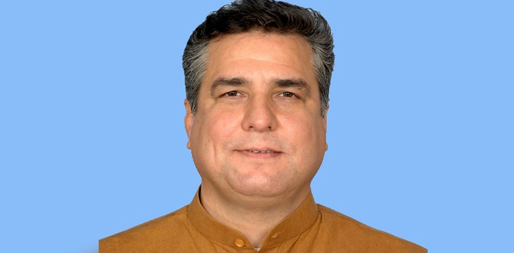 Daniyal Aziz, CMH Rawalpindi, road accident