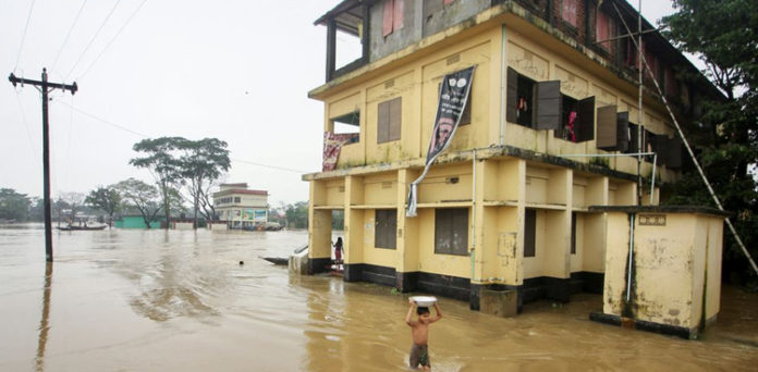 flood water Bangladesh India