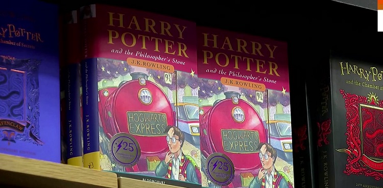 harry potter and the philosophers stone, 25th anniversary, JK rowling