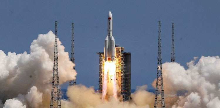 Chinese booster rocket makes uncontrolled return to Earth