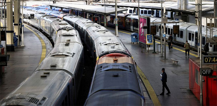 train UK strike