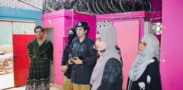 Sindh police, first female DSP, Karachi, DSP Maneesha