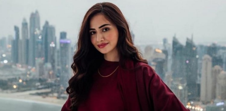 sana javed viral instagram pictures