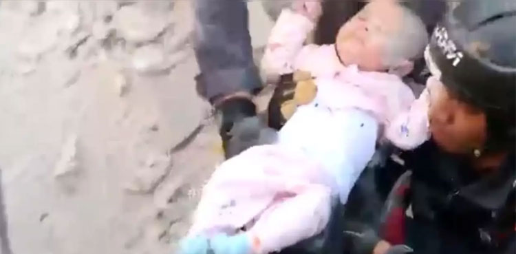 baby-rescued-building-collapse