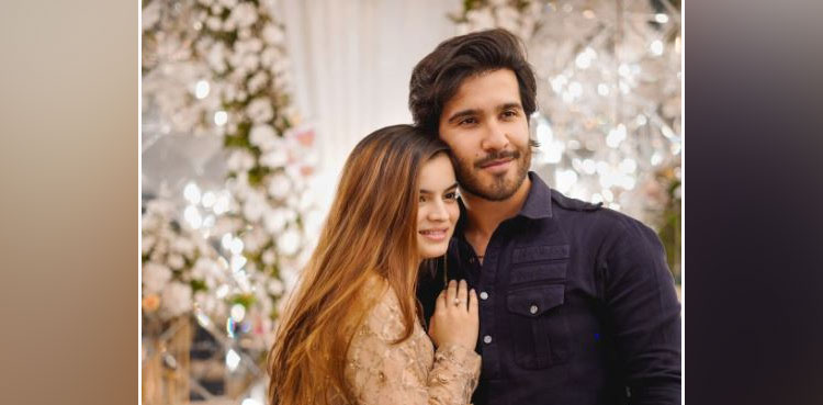 feroze khan, alizey sultan, feroze khan divorce