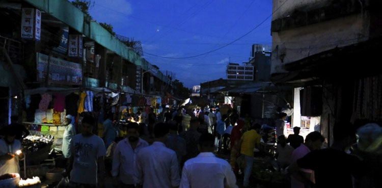 Power blackouts hit 130 million people in Bangladesh