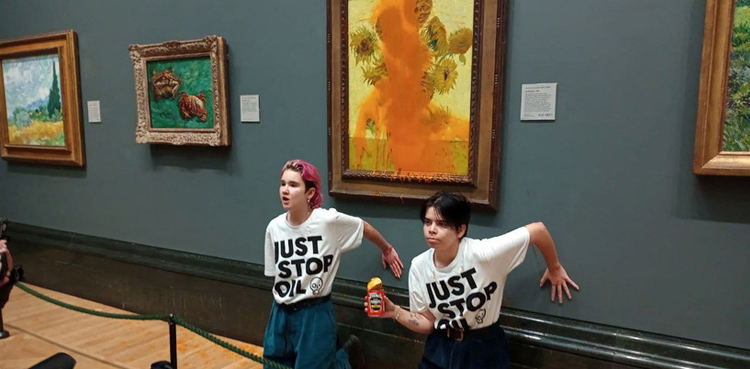 Paris museum soup attack, painting soup attack, climate activists