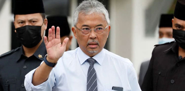 Malaysia king to choose prime minister