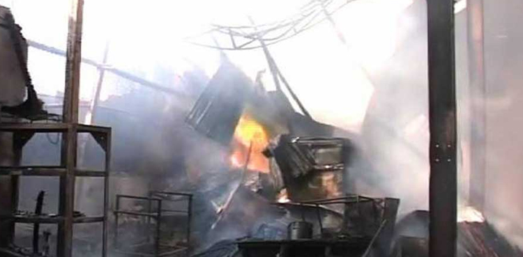 shershah kabari market fire