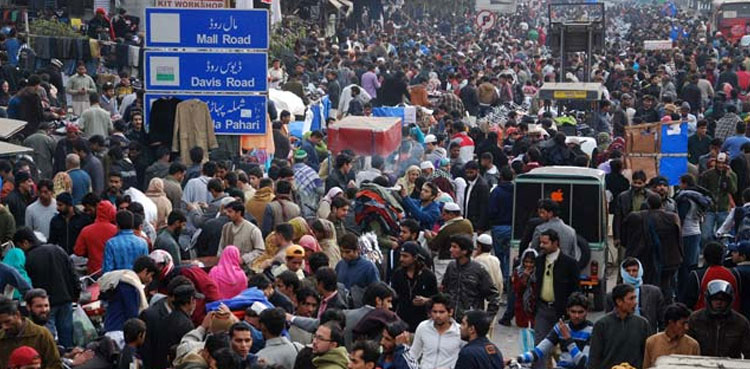 Pakistan’s population exceeds 220 million: PBS | Shehzad Report