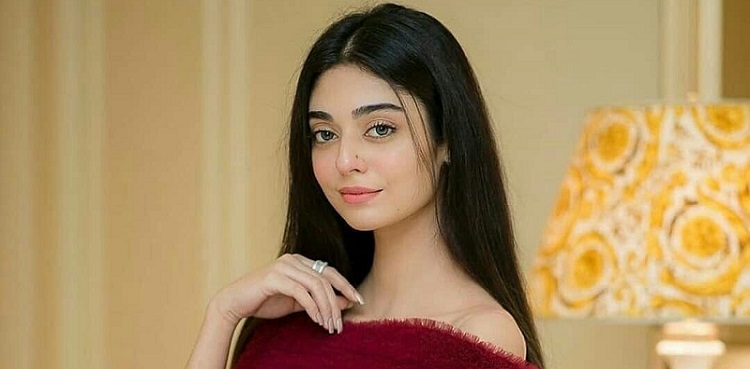 noor zafar khan viral instagram pictures