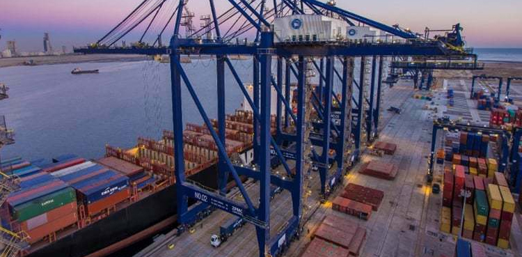 Nearly 3000 containers stuck at Port Qasim for various reasons