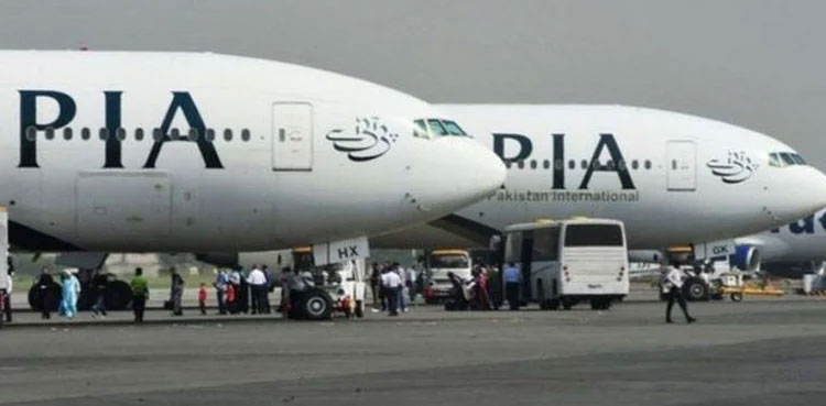 PIA, private airlines, domestic fares