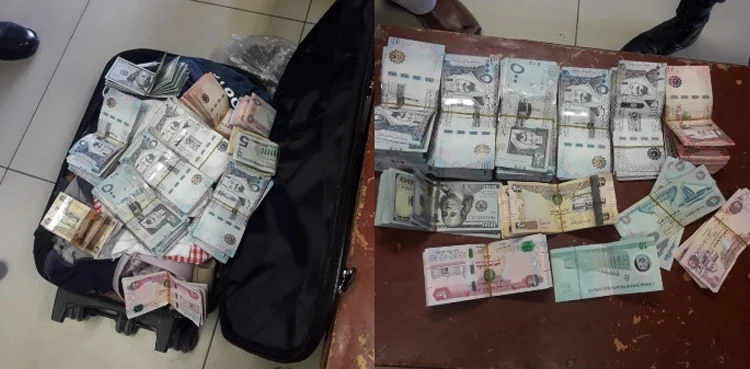 Foreign currency smuggling, Karachi airport