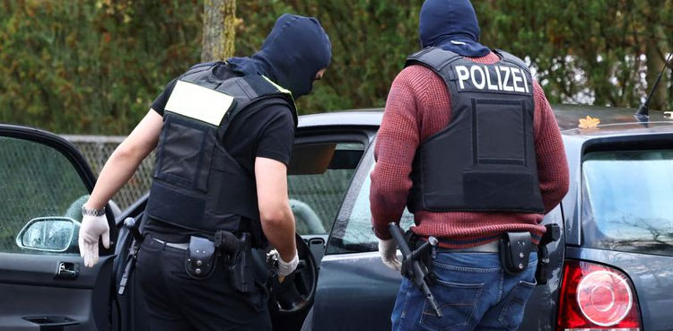Germany detains 25 over plot to overthrow government