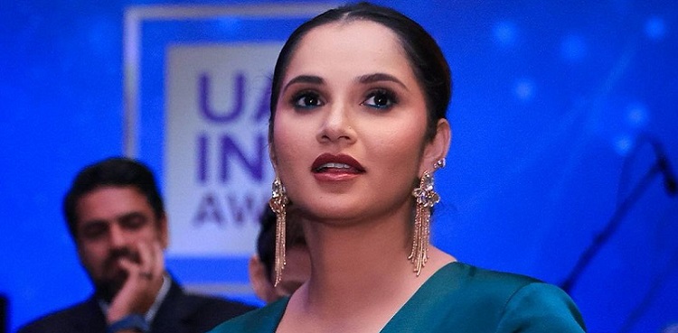 750px x 369px - Viral: Sania Mirza shares pictures from awards ceremony