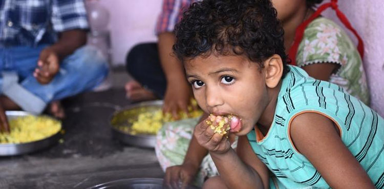 School Children Fall Ill After 'snake' Found In Meal