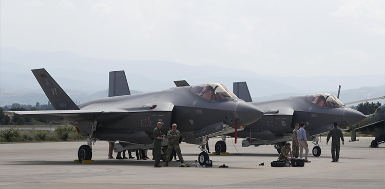 Canada Confirms Order Of 88 F 35 Fighter Jets