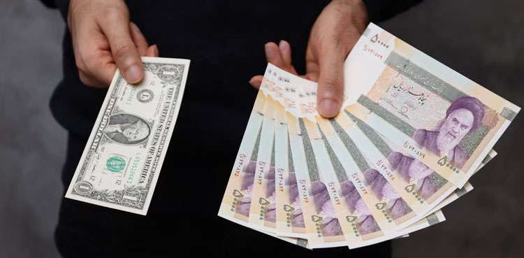 Iran finance minister sacking, currency depreciation, Parliament vote