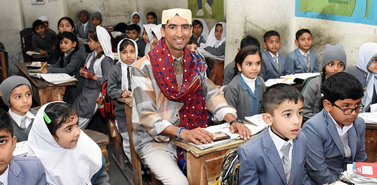 shahnawaz dahani pictures, shahnawaz dahani, shahnawaz dahani school,