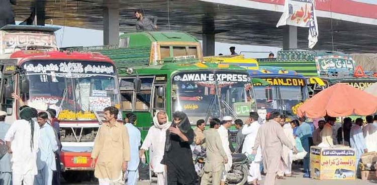 Eidul Fitr: Karachi transporters fined for overcharging