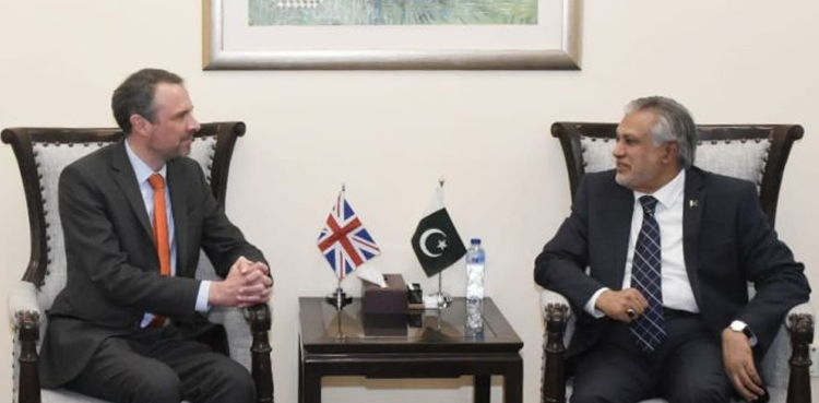 Ishaq Dar, British Acting High Commissioner, Andrew Dalgleish