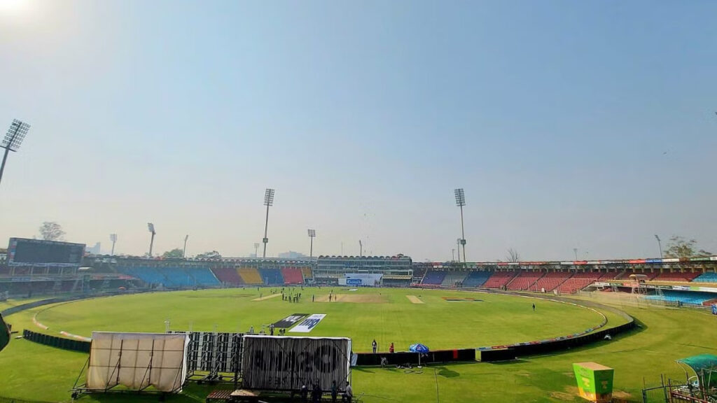 PAK vs NZ - Gaddafi Stadium