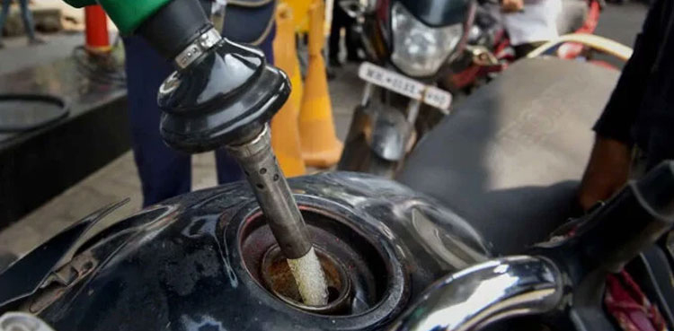 Low-priced petrol scheme being worked out: Musadik Malik