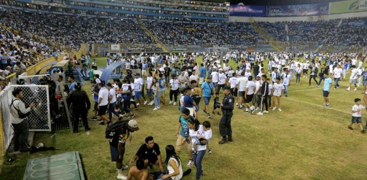 El Salvador stadium stampede, soccer stadium stampede