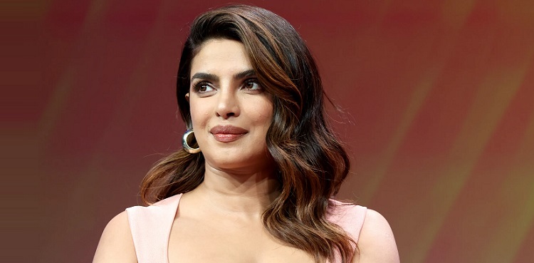 Priyanka Chopra exposes the dark side of Bollywood, AGAIN!