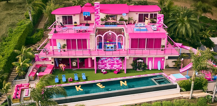 Barbie house airbnb