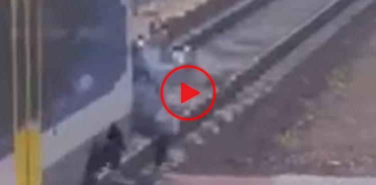 train accident, accident, train, accident video, viral video, viral, video