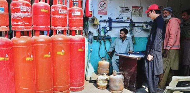 LPG being sold at exorbitant price