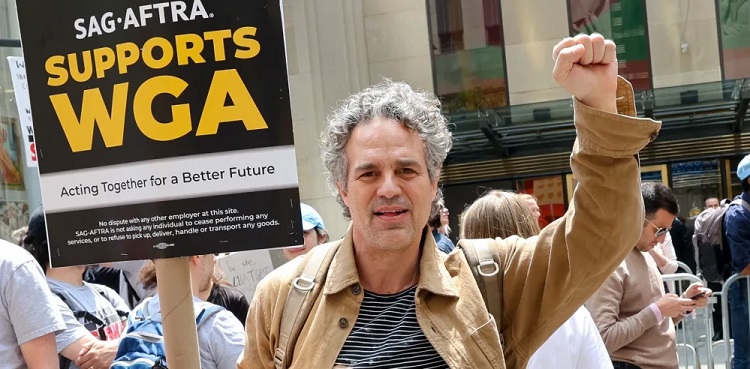 mark ruffalo sag-aftra strike