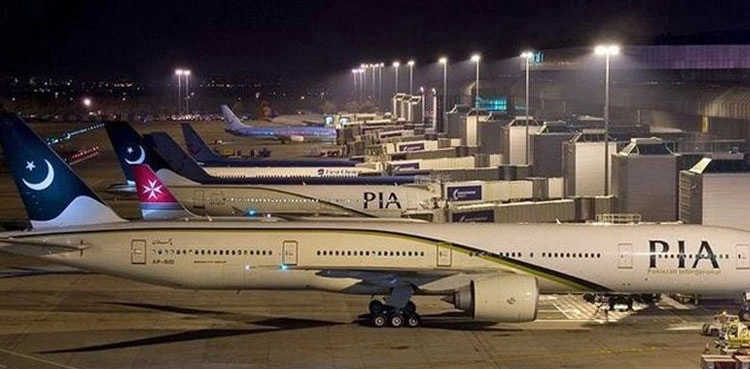 PIA, Financial crisis in PIA, PIA planes, flight operation