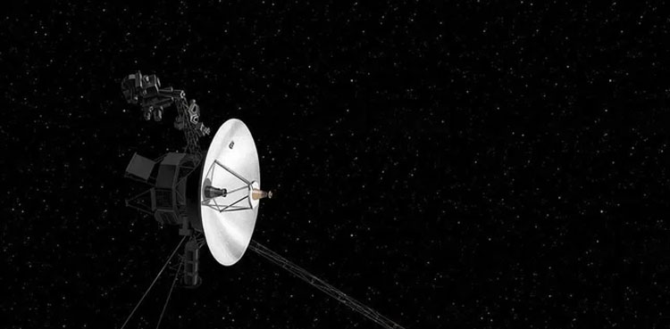 NASA hears 'heartbeat' from Voyager 2 after inadvertant blackout