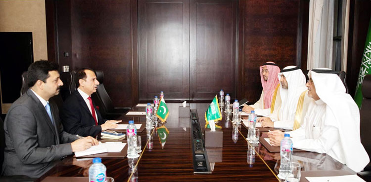 المملكة العربية السعودية تتعهد بتقديم “الدعم الكامل” للمبادرات الصحية الباكستانية