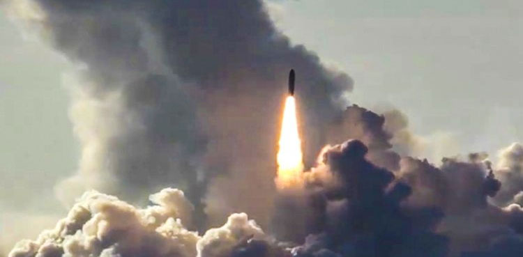 Russia's Nuclear Submarine Test Launches Intercontinental Missile