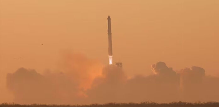 SpaceX Starship, SpaceX moon, SpaceX spacecraft