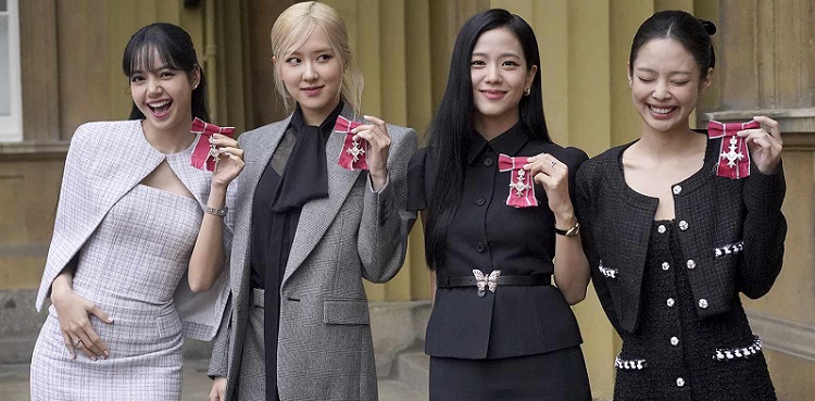 k-pop, blackpink, order of british empire, mbe medal