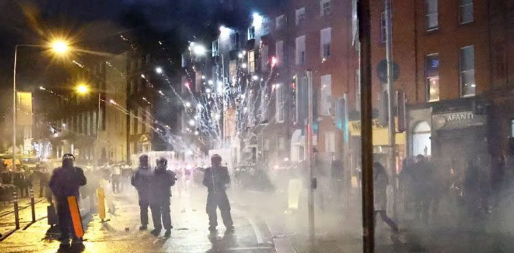 riots-dublin-children-stabbed