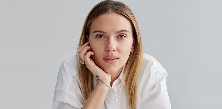 Scarlett Johansson Shares the Skincare Product That Healed Her Acne