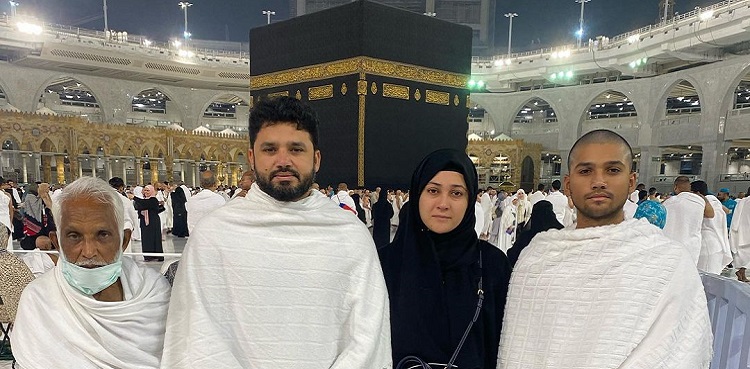 azhar ali, cricketer, umrah, family